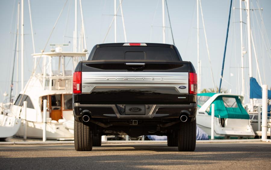  Ford F-150 Limited SuperCrew 2018 года  (фото 4 из 59)